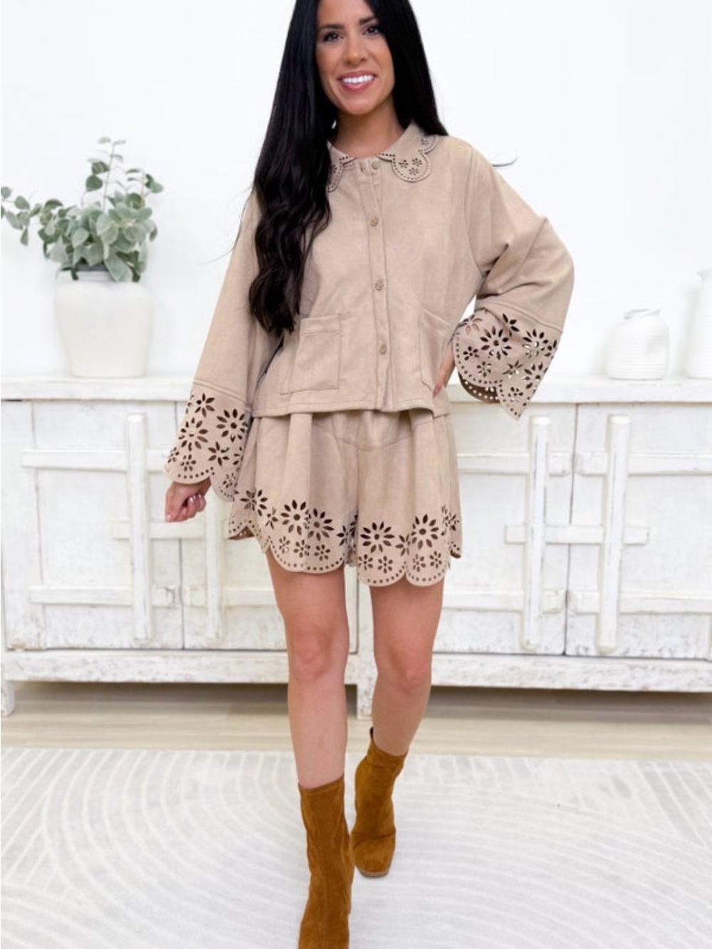 Neutral Scalloped Laser-Cut Mini Shorts - Beige